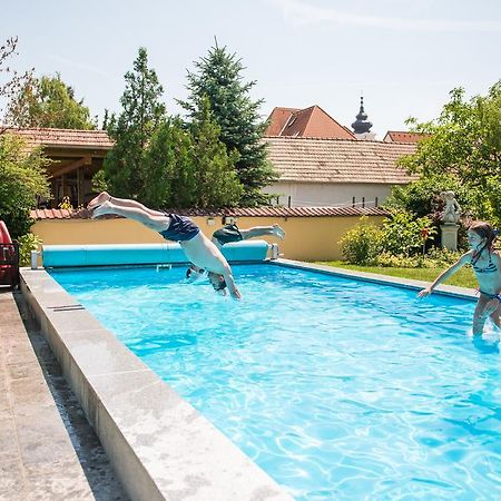 شقة Winzerhof Familie Bogner Rohrendorf bei Krems المظهر الخارجي الصورة