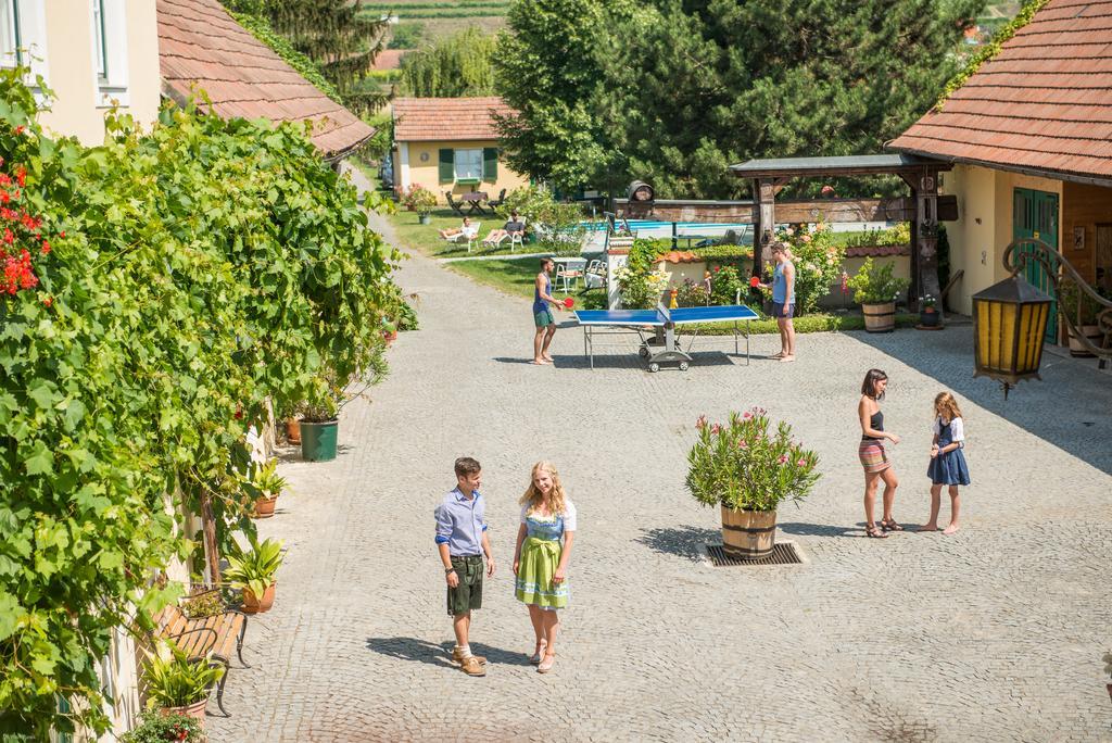 شقة Winzerhof Familie Bogner Rohrendorf bei Krems المظهر الخارجي الصورة